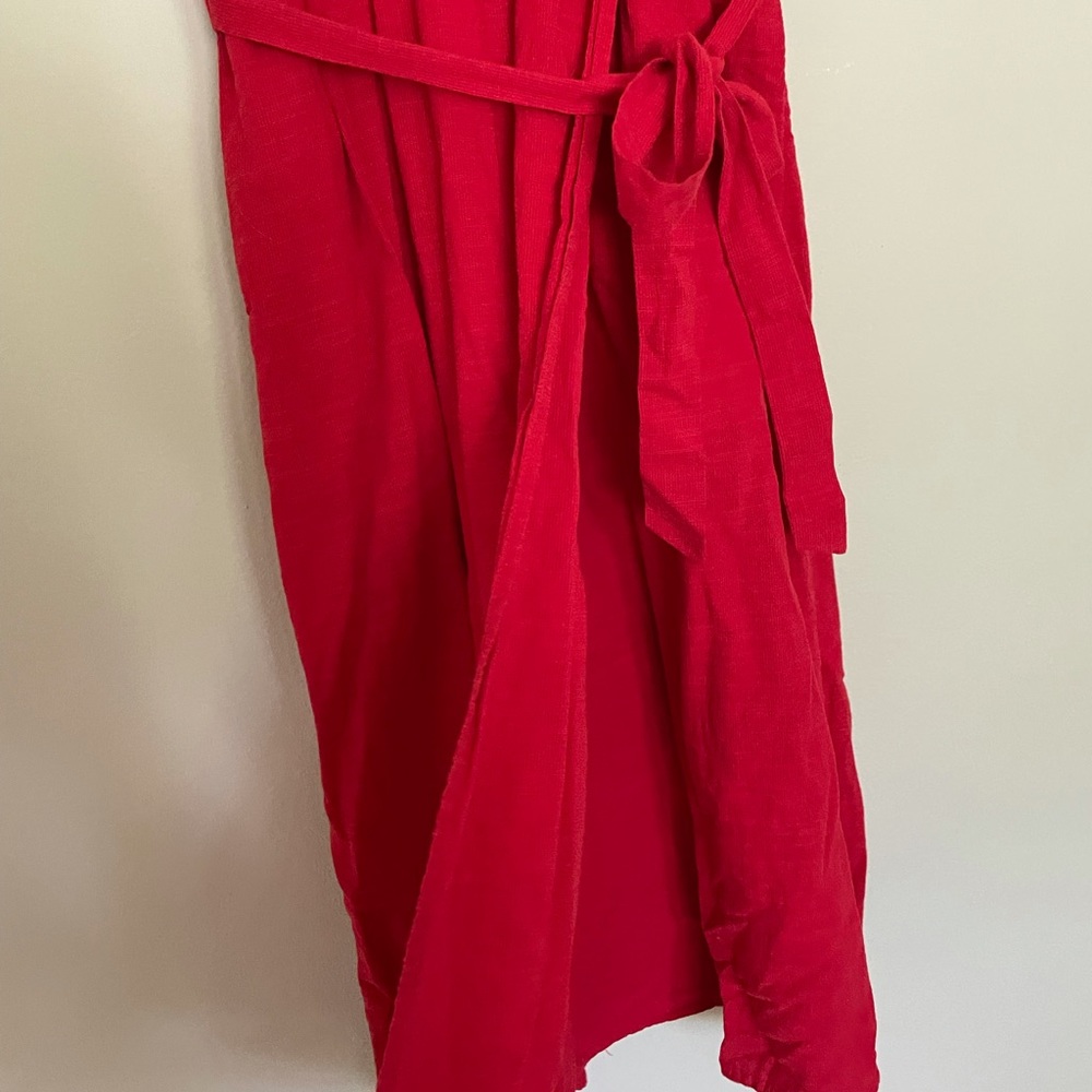 Universal thread red wrap midi dress - Picture 3 of 5